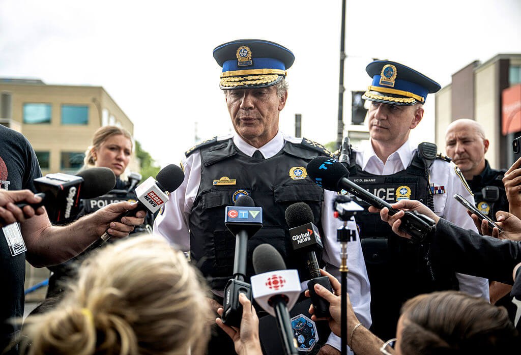 Montreal shooting kills police officer and rabbi